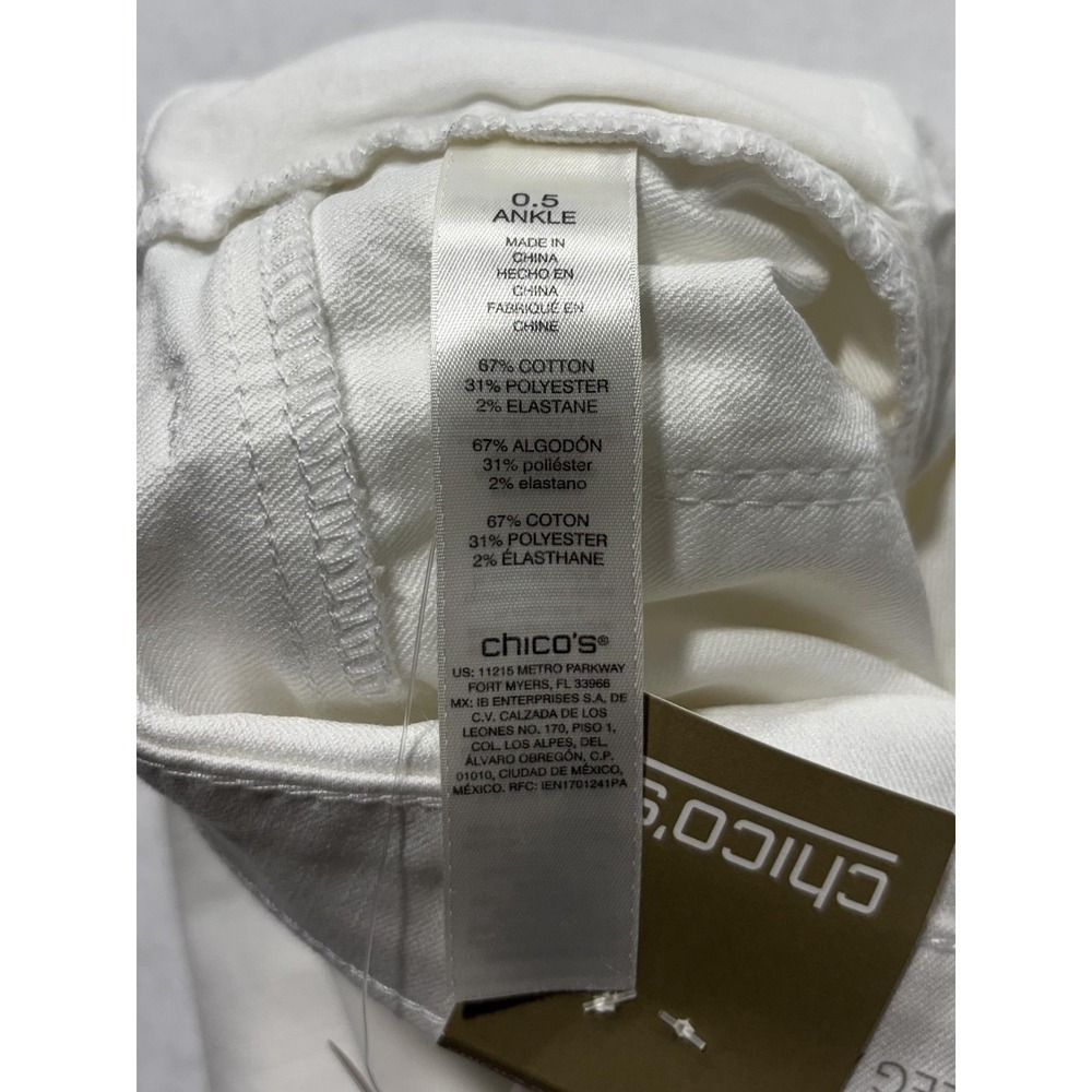 Chico's Womens 6 White Paisley Stretch Girlfriend Slim Ankle Jeans Raw Hem NEW - Picture 11 of 16